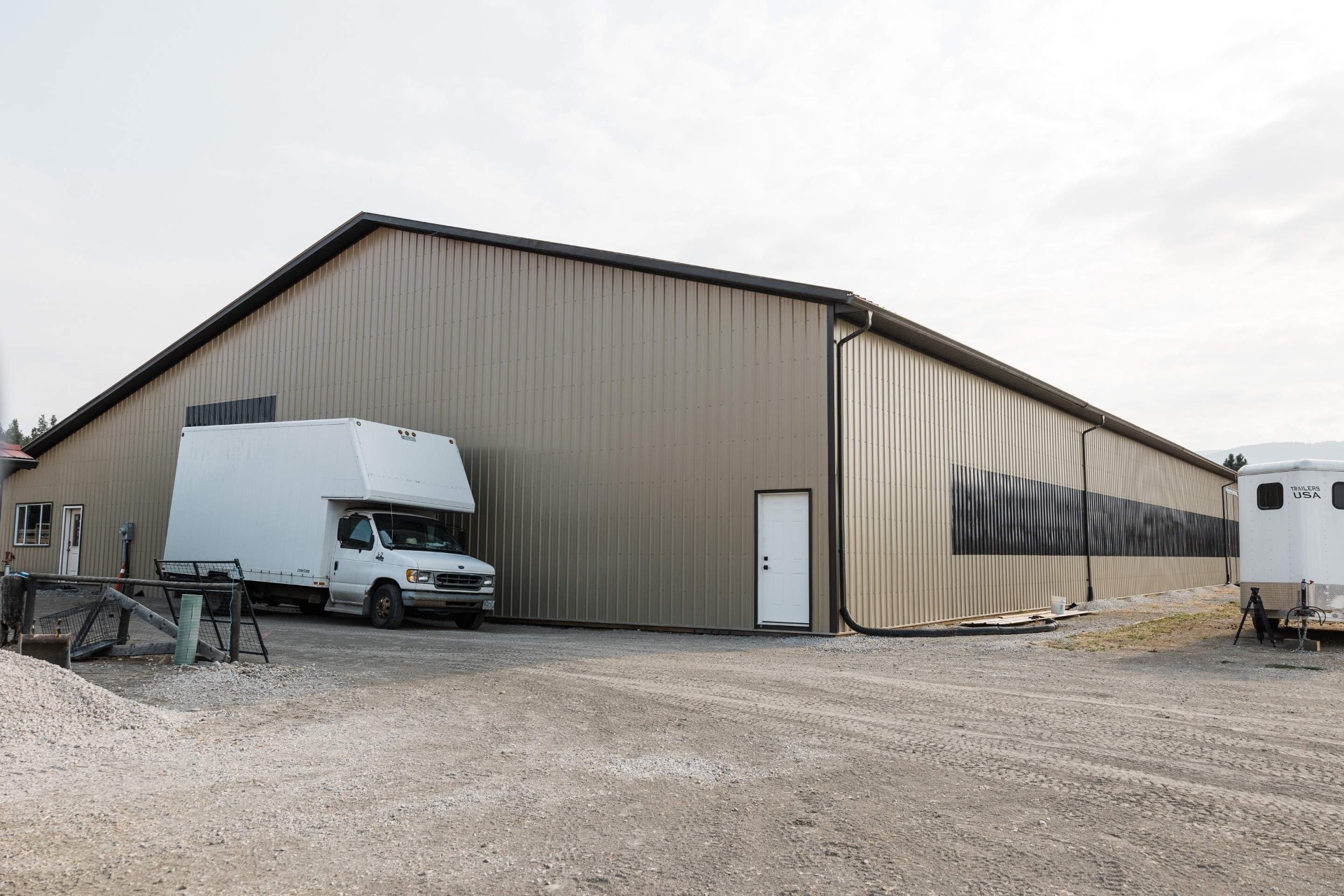 Riding arena completed in the Shuswap for equestrian use